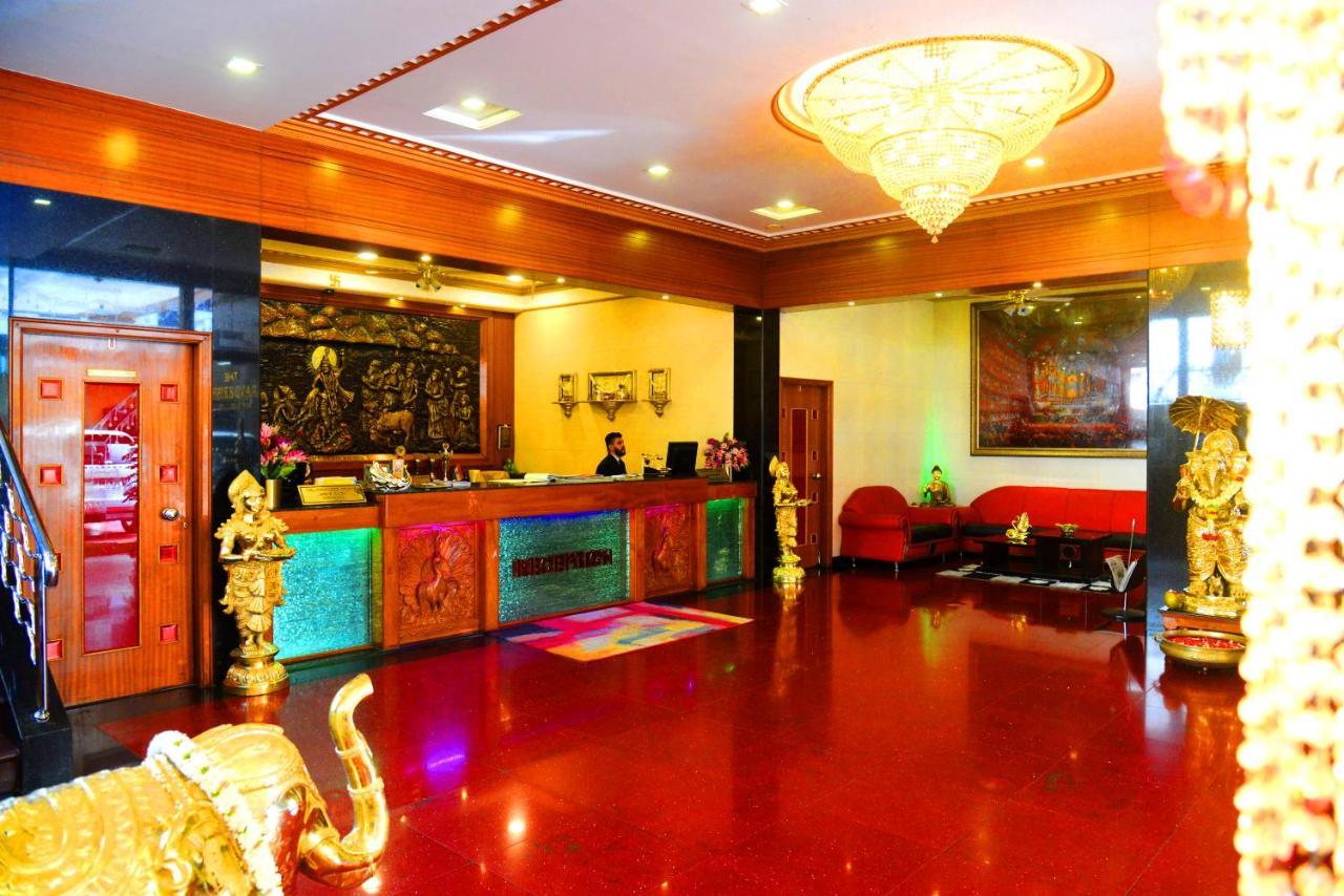 The Grand Krishna Rooms Bangalore Exterior photo