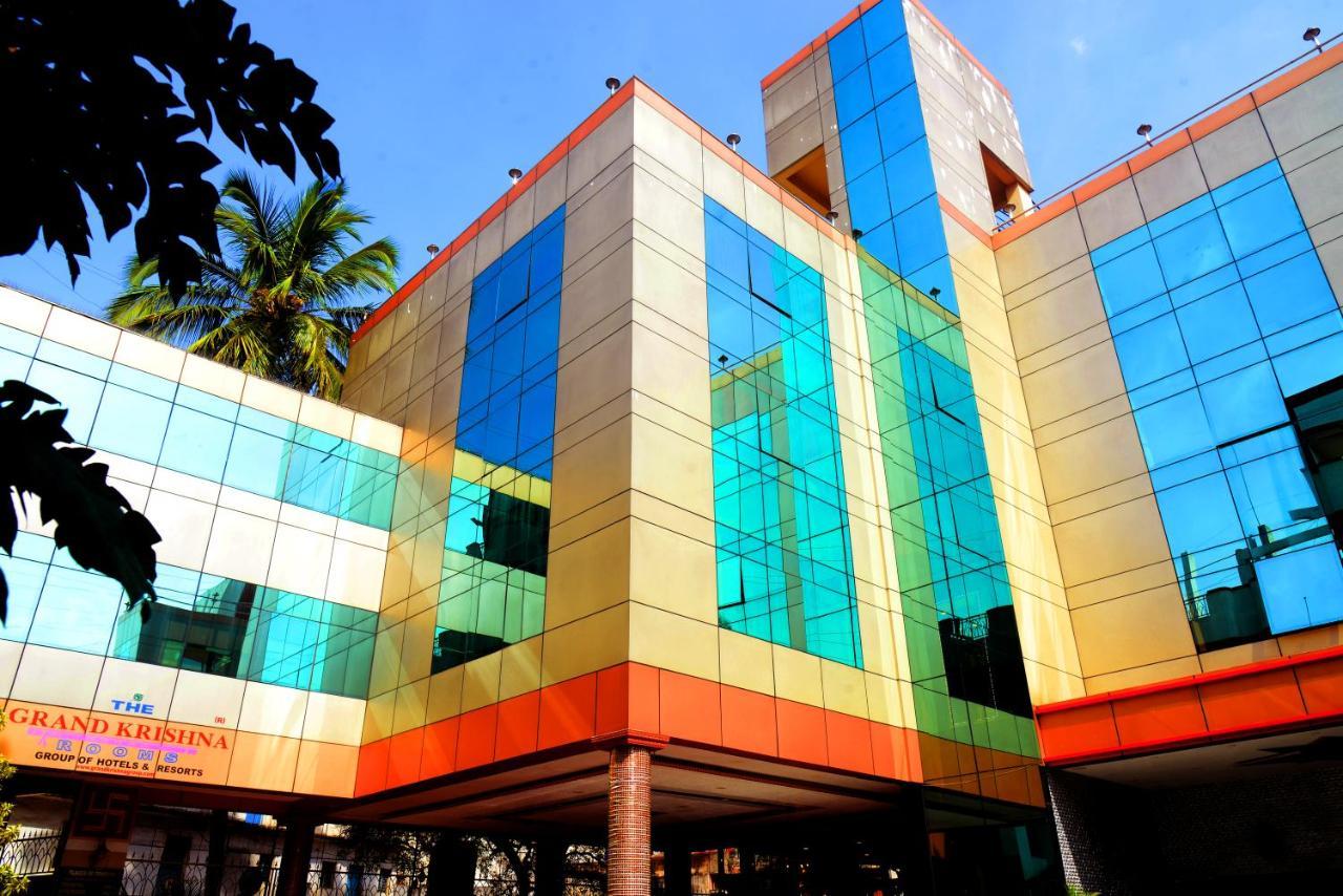The Grand Krishna Rooms Bangalore Exterior photo