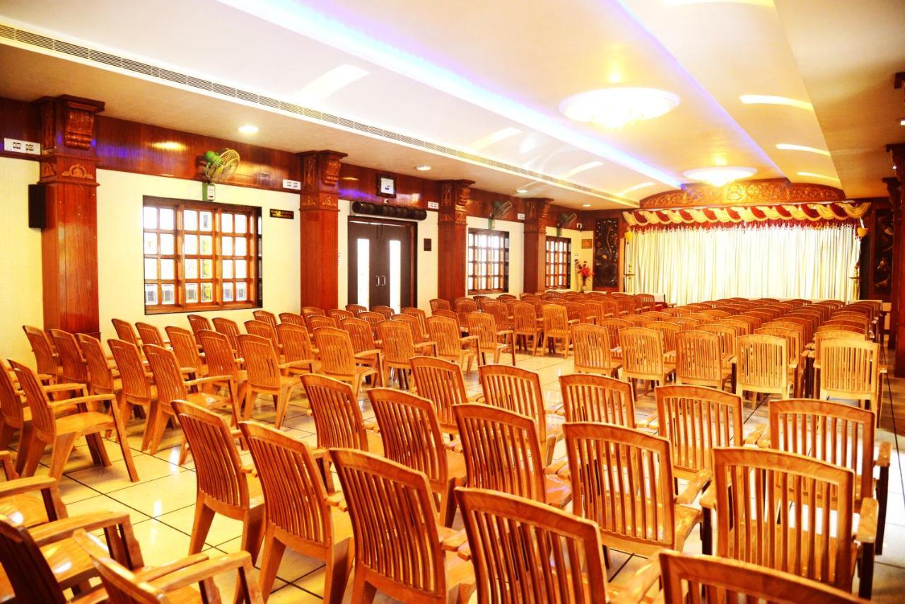 The Grand Krishna Rooms Bangalore Exterior photo