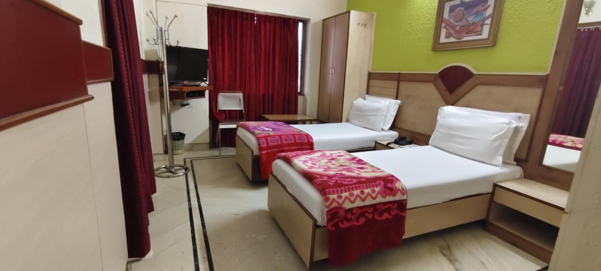 The Grand Krishna Rooms Bangalore Exterior photo