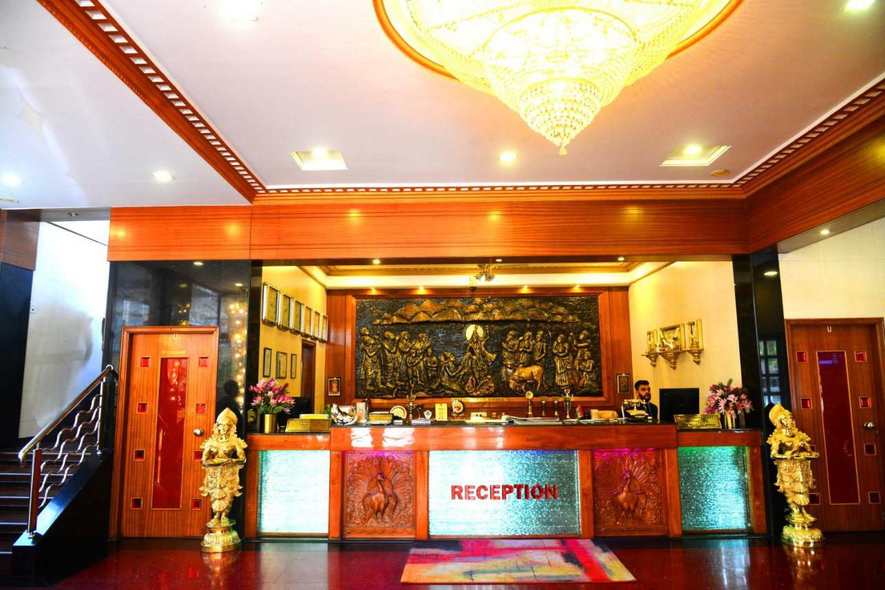 The Grand Krishna Rooms Bangalore Exterior photo